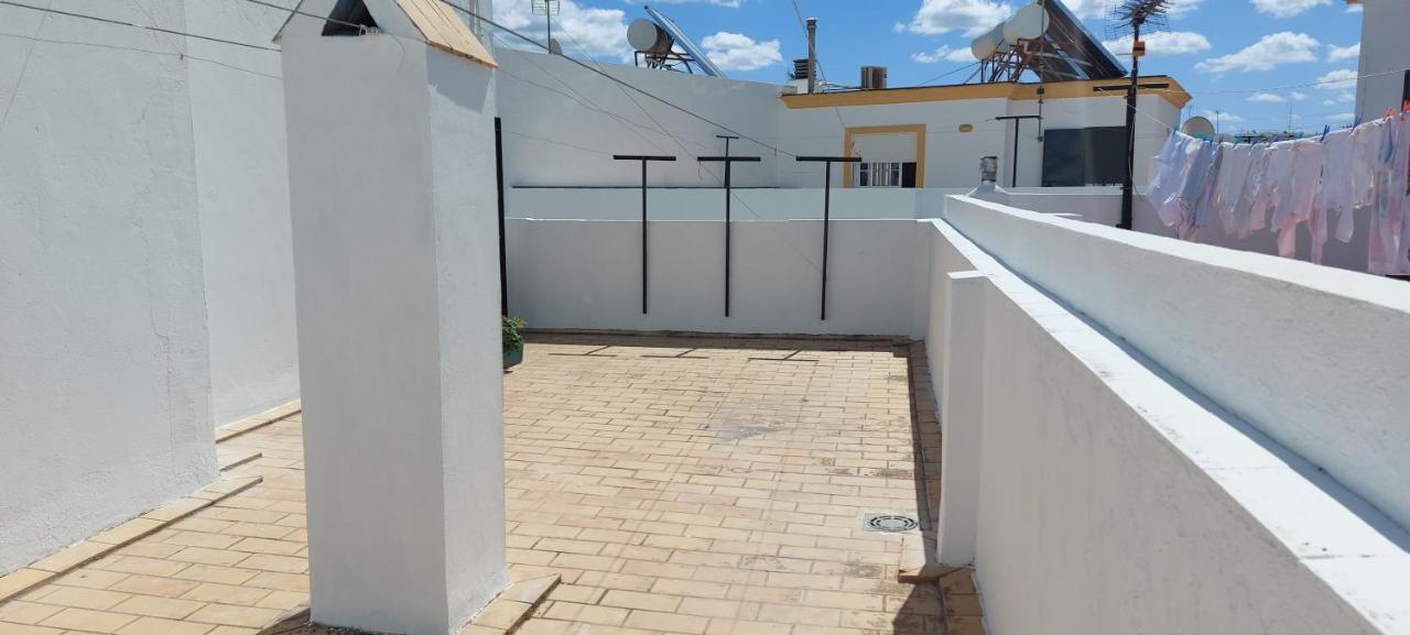 Apartamento nuevo y céntrico con Aire Acondicionado y Wifi -Solo familias o parejas- Conil De La Frontera Esterno foto