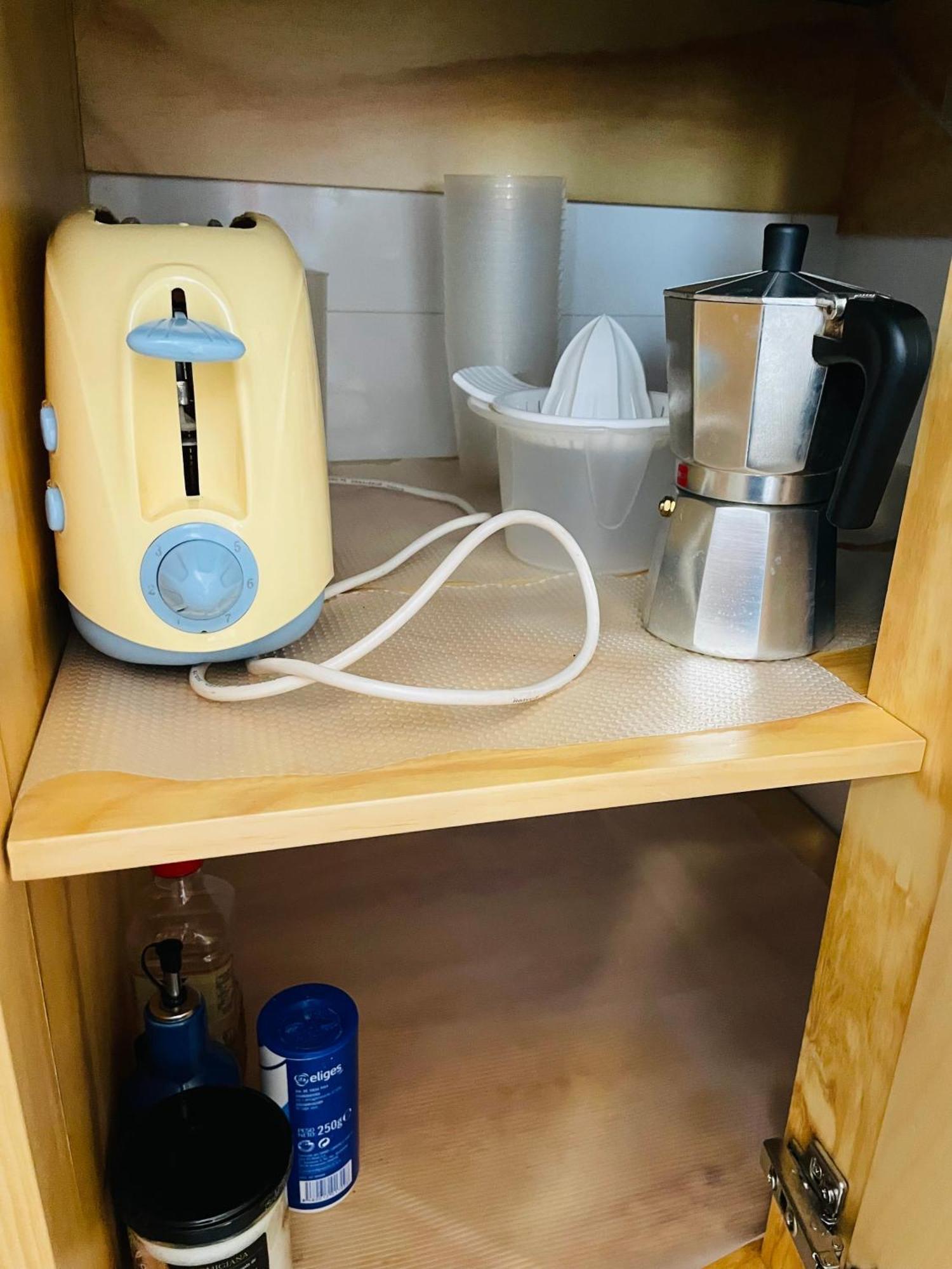 Apartamento nuevo y céntrico con Aire Acondicionado y Wifi -Solo familias o parejas- Conil De La Frontera Esterno foto